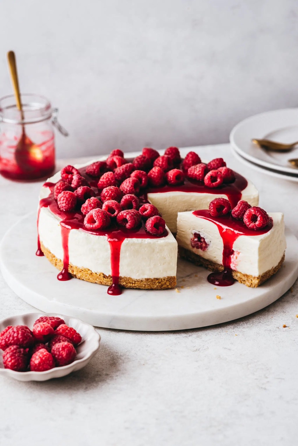 🍰🍋✨&nbsp;Cheesecake base citron & glaçage framboise (6-8&nbsp;parts)