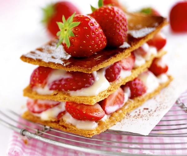 🍓🥐&nbsp;Millefeuille Fraise (4-6&nbsp;parts)